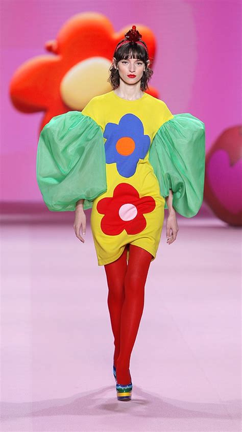 agatha ruiz dela prada on line|agatha ruiz de la prada amor.